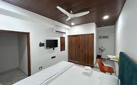 Hotel M Hyatt Dsnr